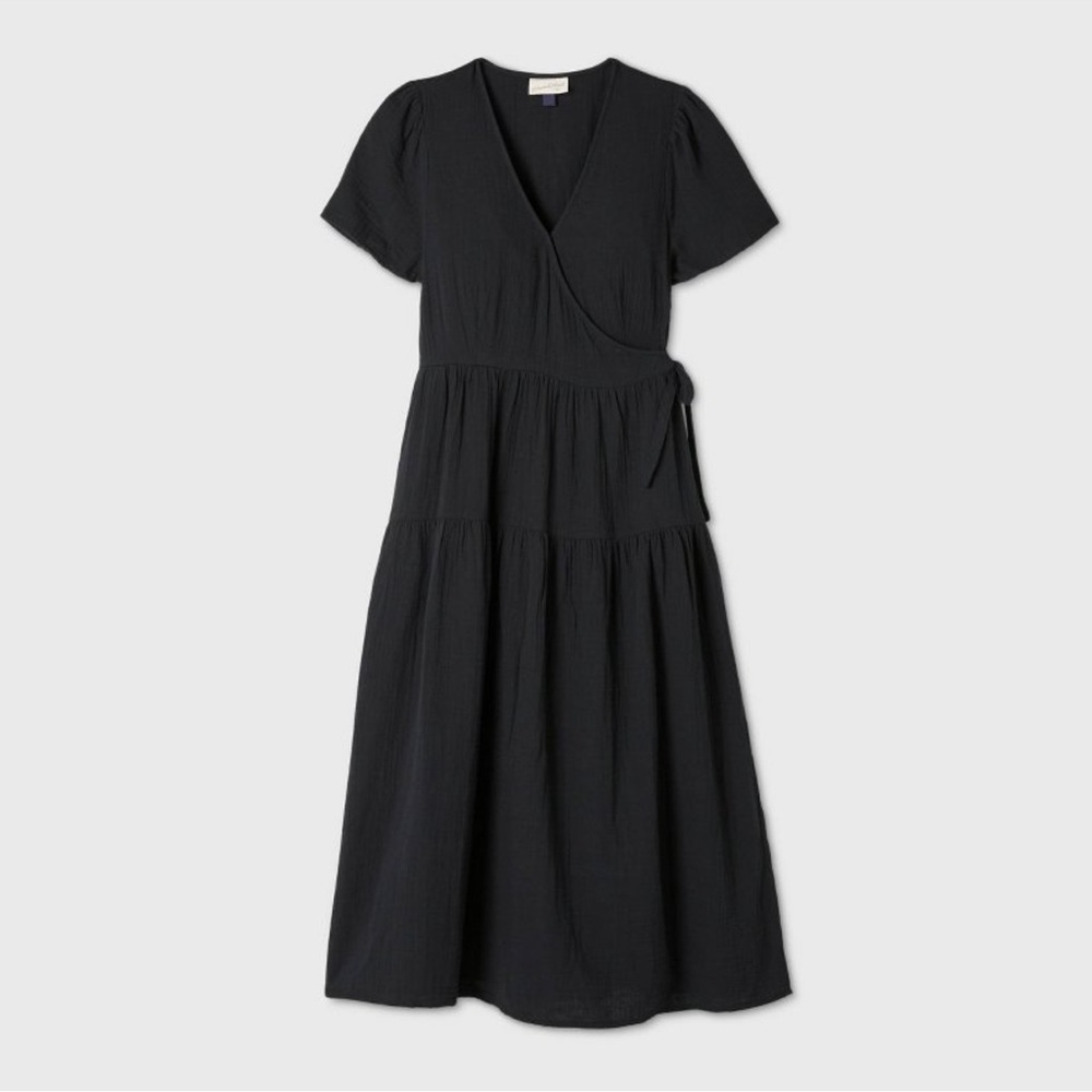 Black short sleeve wrap dress
